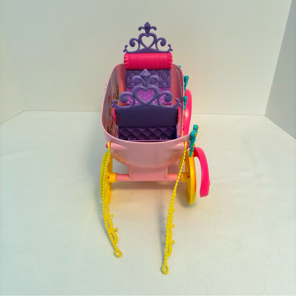 Barbie Dreamtopia Sweetville Carriage - Picture 6 of 6